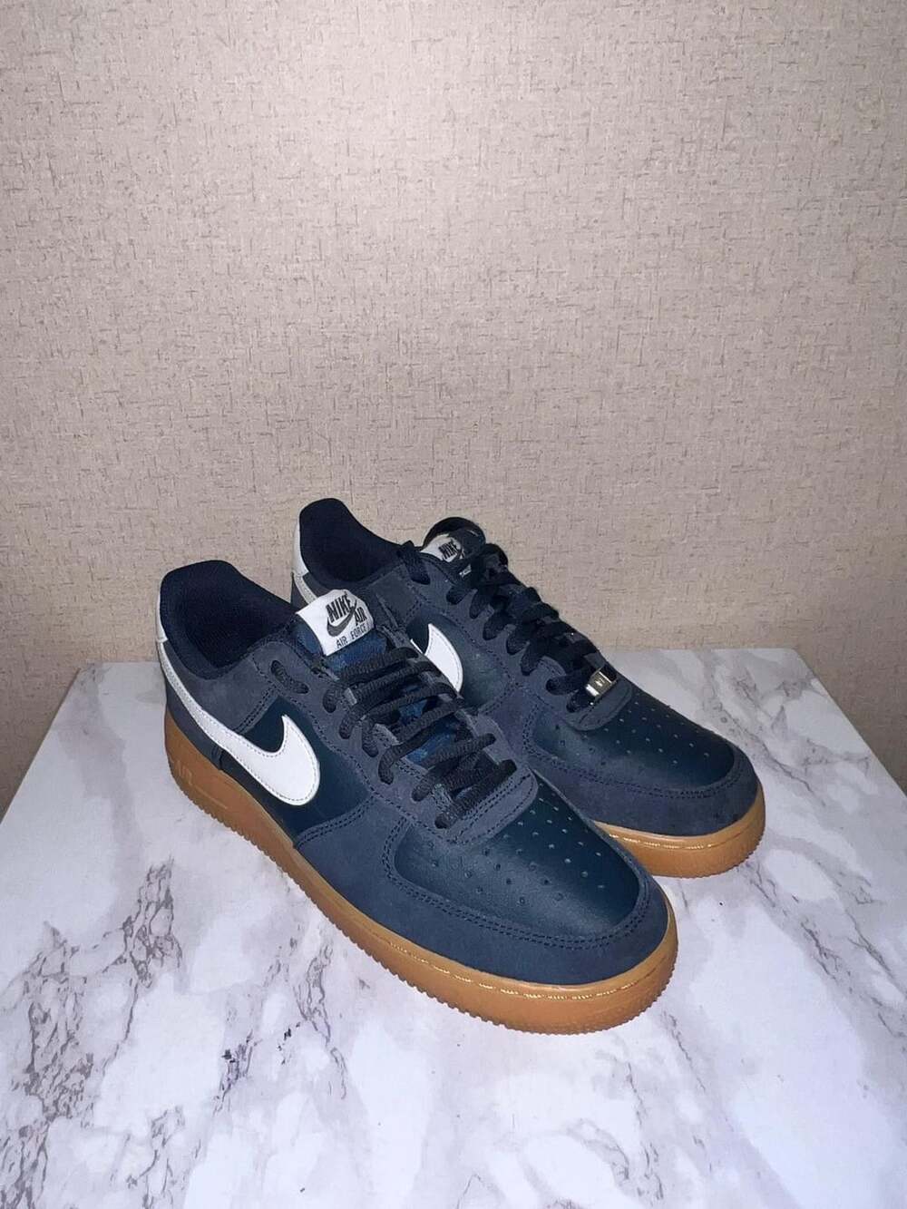Nike Air Force 1 Low '07 LV8 Size 8 Armory Navy Gum Sneakers FQ8714-400